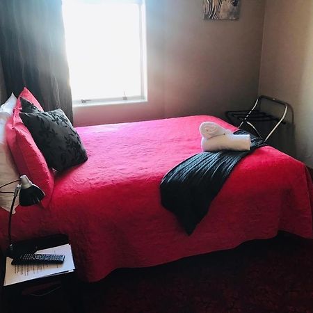 Otautau Hotel エクステリア 写真